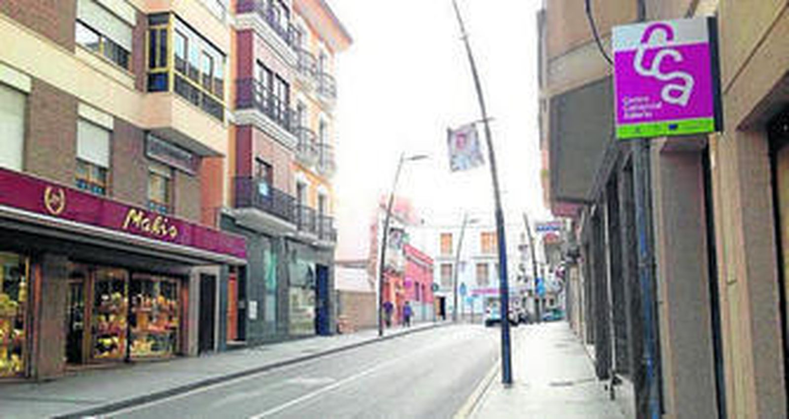 Los centros comerciales abiertos potencian el comercio local.