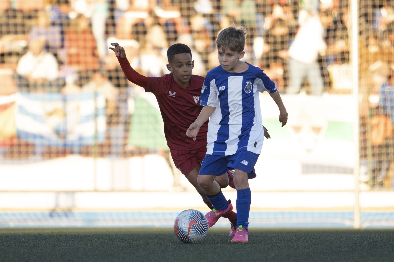 Las mejores imágenes del Torneo Internacional Benjamín de Pinos Puente