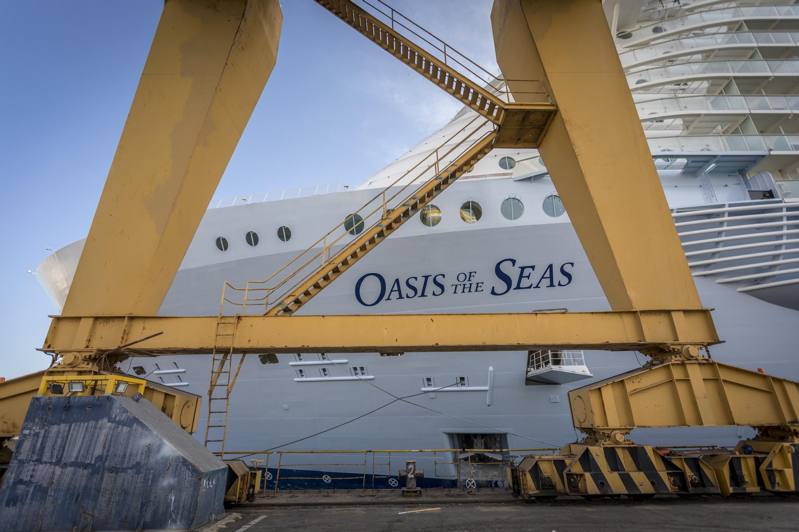 Reparación del 'Oasis of the Seas' en Navantia Cádiz