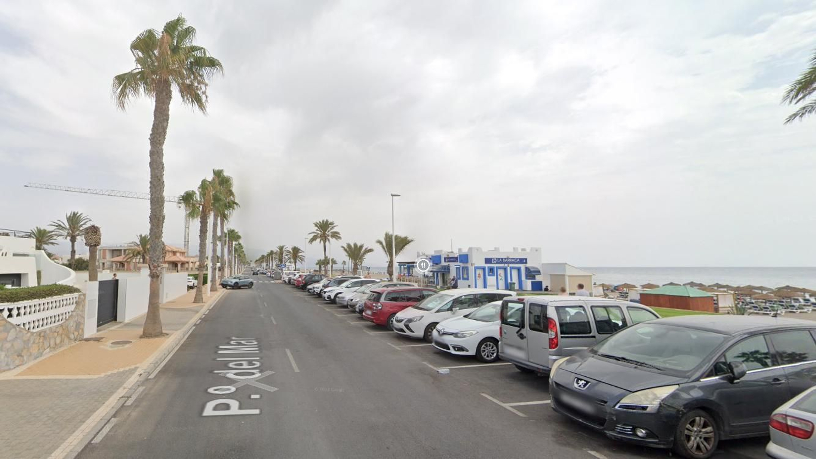 Paseo del Mar de Roquetas de Mar, lugar donde tuvo lugar el accidente.