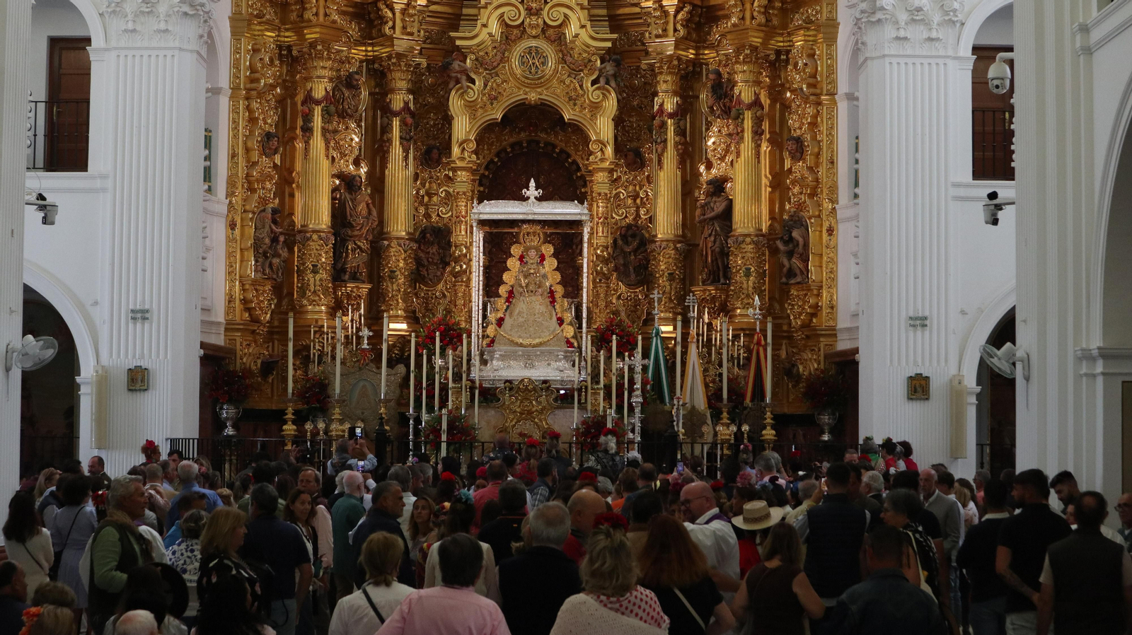 Imágenes del viernes 17 de mayo en EL Rocío