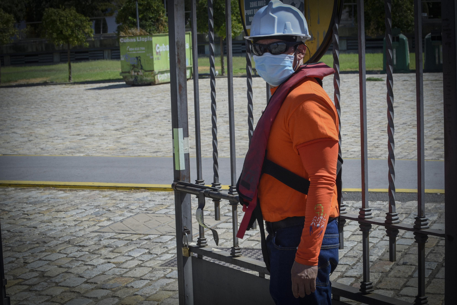 Más de 100 cruceristas, en una travesía por el Guadalquivir rumbo a Huelva y Cádiz