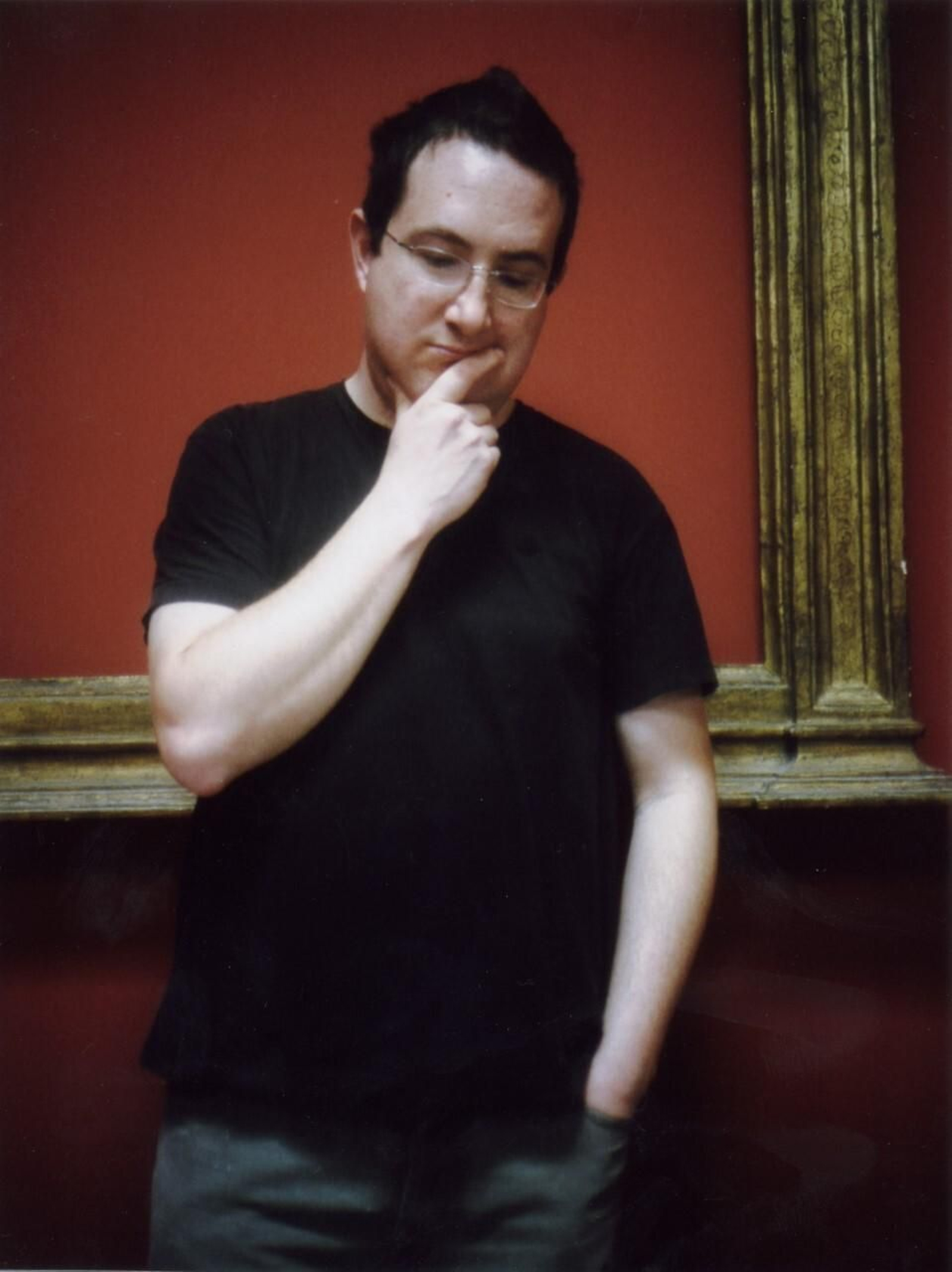 Andrés García Ibáñez forma parte de la Real Academia de Bellas Artes Nuestra Señora de las Angustias.