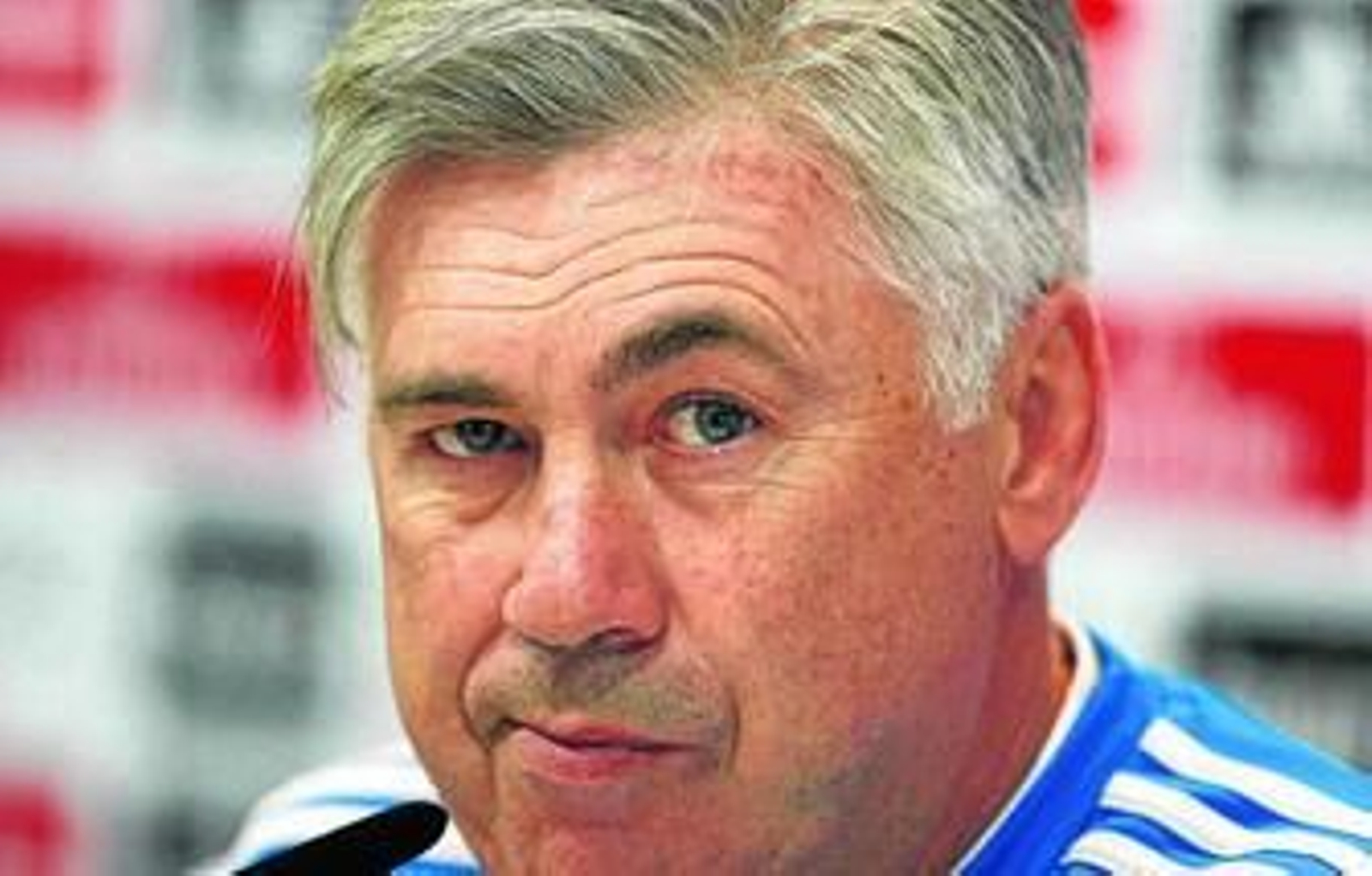 El técnico del Real Madrid, Carlo Ancelotti, atiende a los medios en la previa del encuentro.