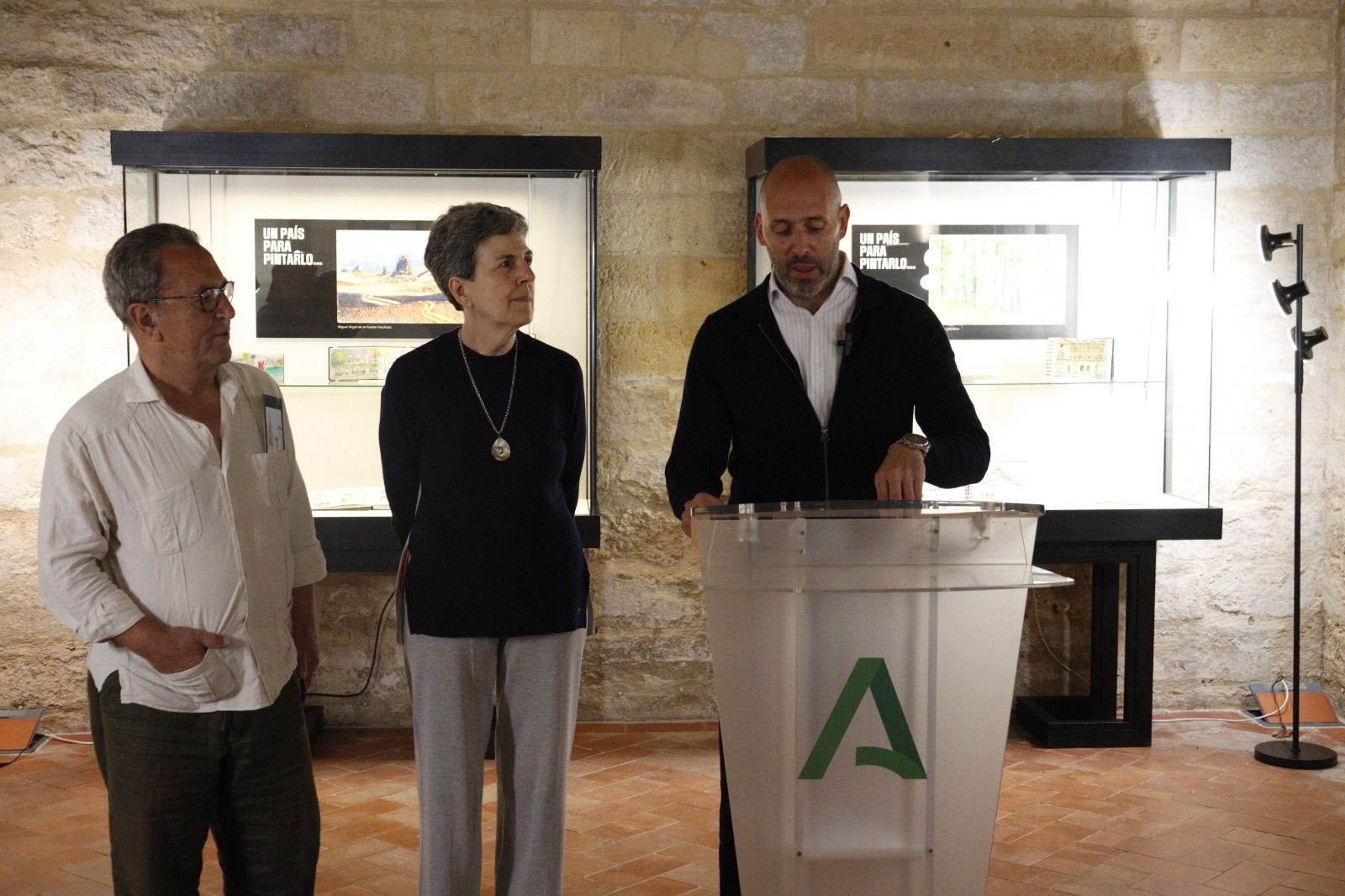 Las mejores imágenes de la exposición 'El Arte de Viajar o Viajar con Arte' en Córdoba