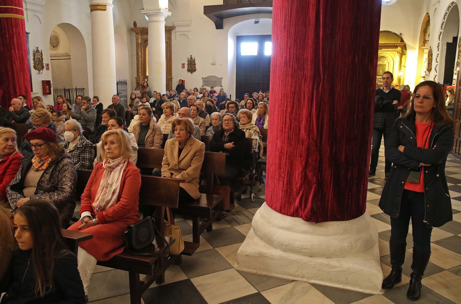 Fotos de la misa de despedida de la Virgen Santa María La Coronada en San Roque
