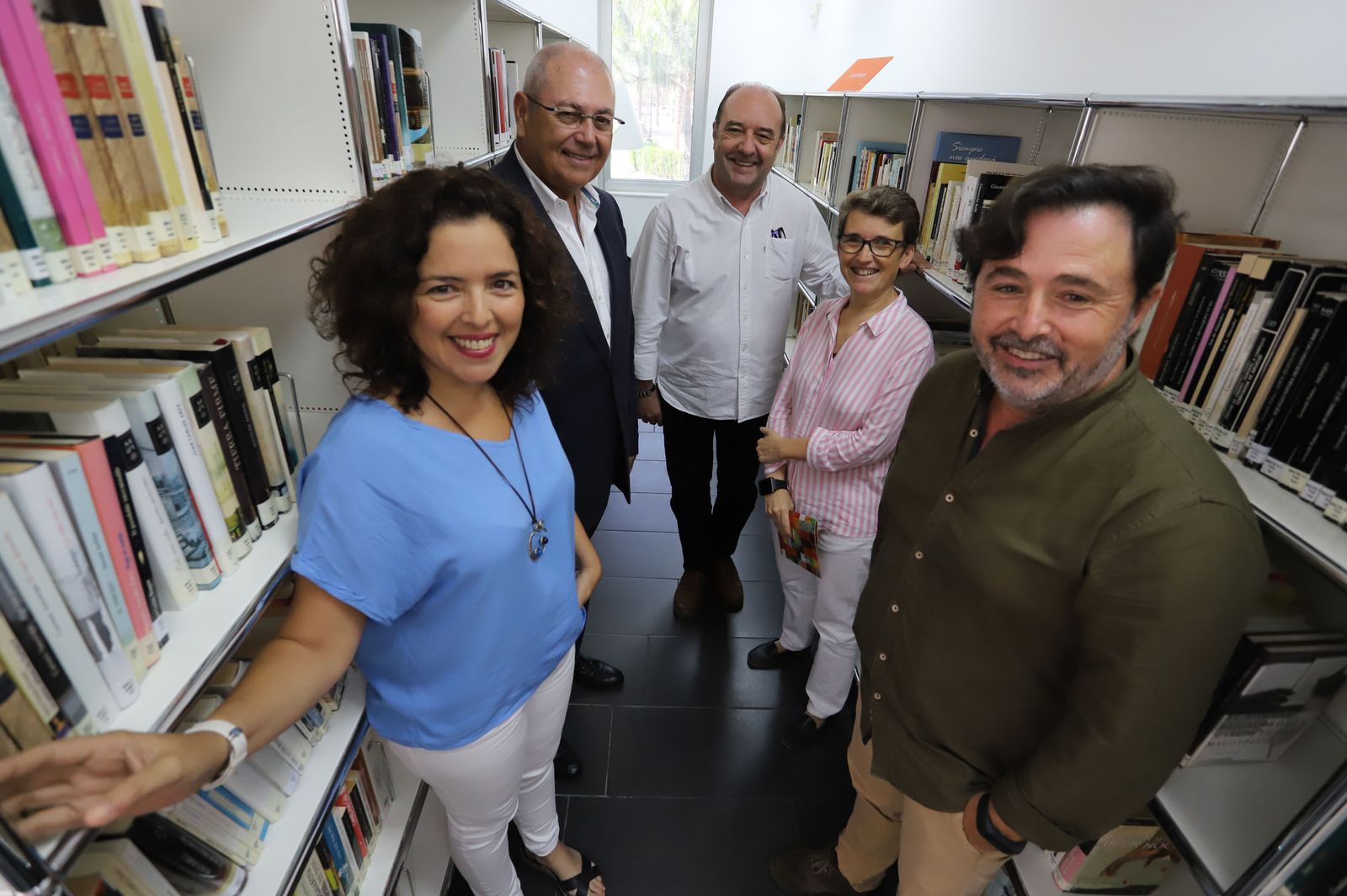 Paloma Contreras, Antonio de la Vega, Jesús Maraña, María de la O Barroso y Óscar Toro durante la presentación del curso de la UNIA.