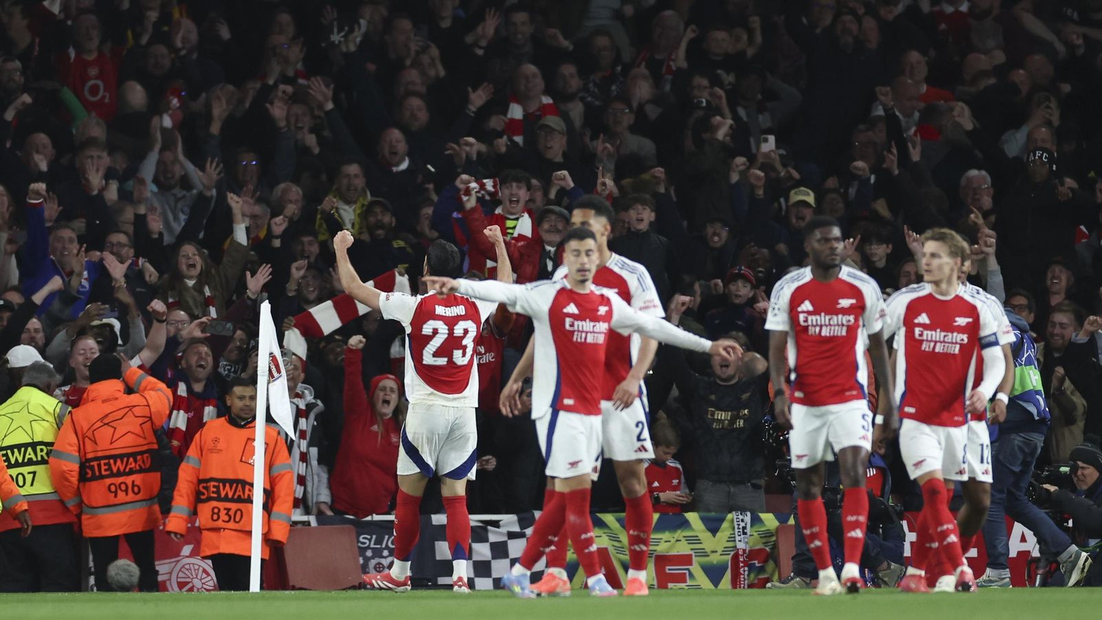 Las mejores fotos del Arsenal - Real Madrid