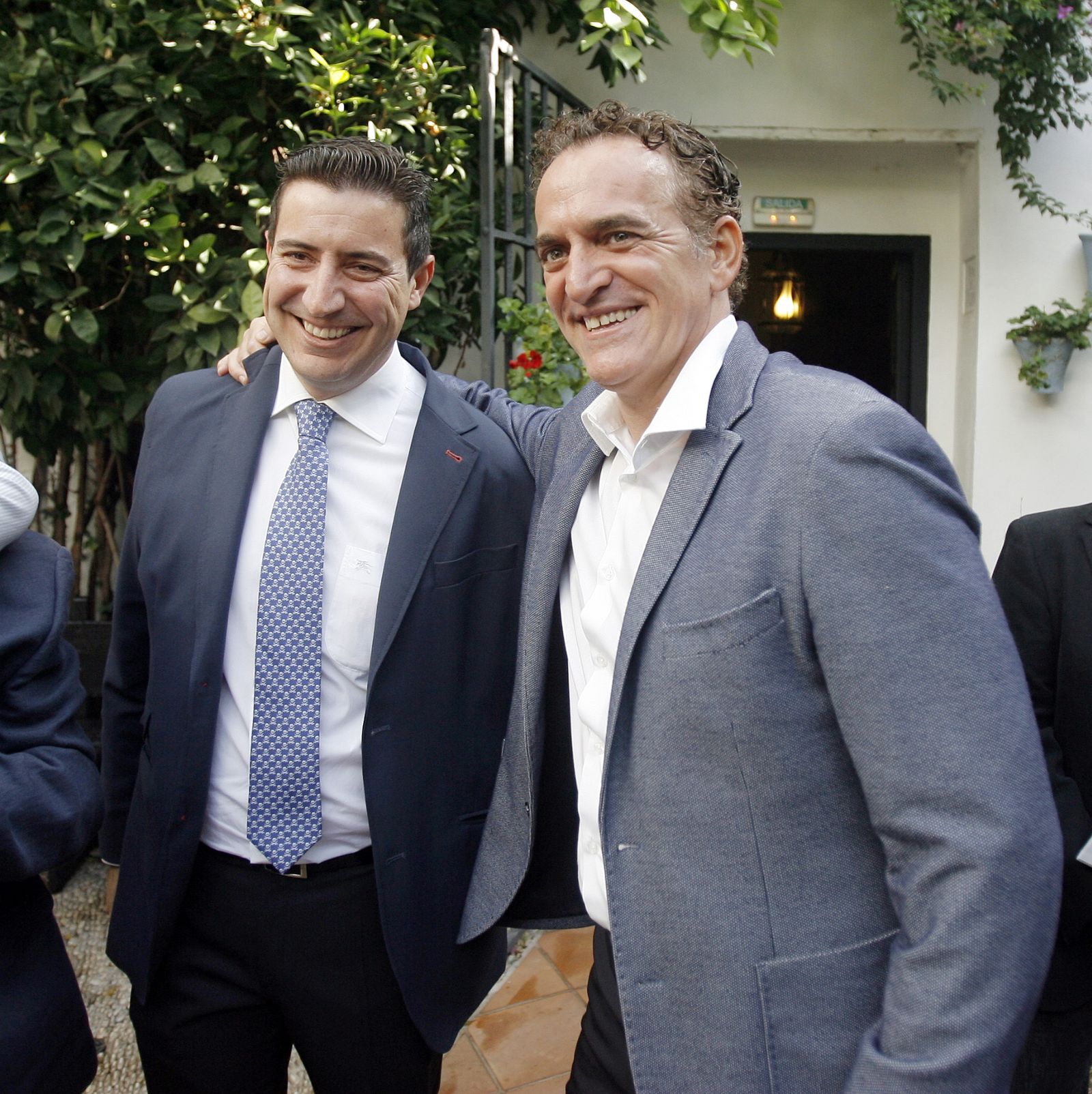 Francisco de la Torre y Alberto Rosales, tras la elección del primero como presidente de Hostecor.