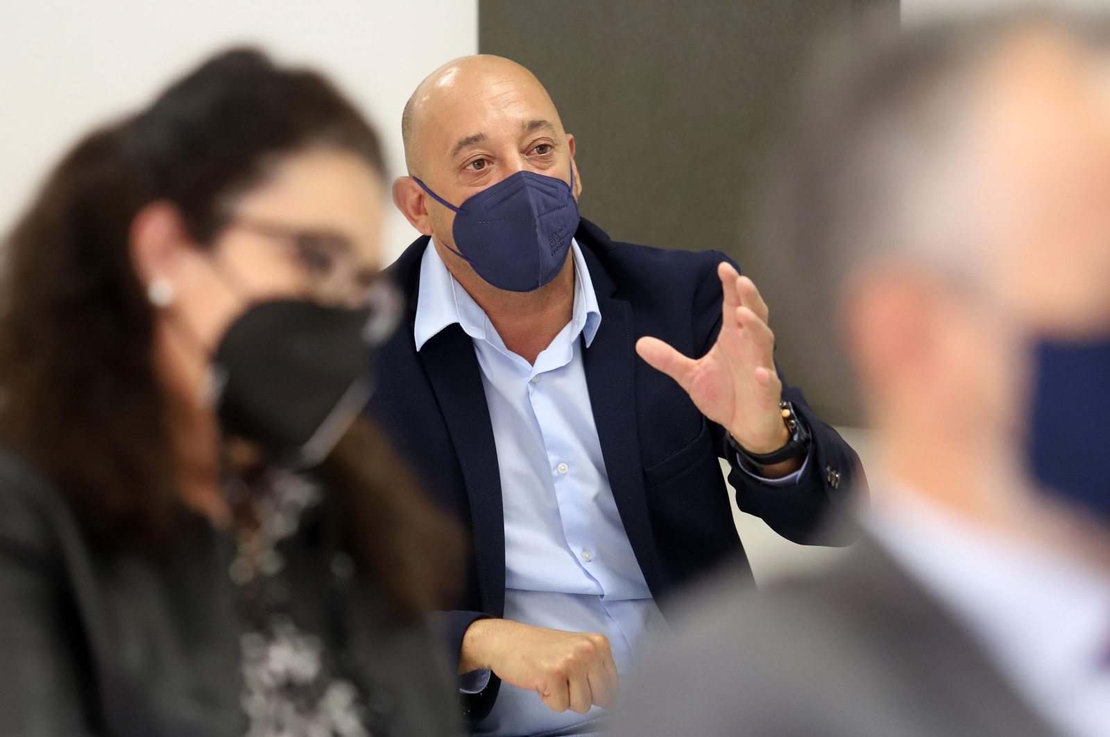 Imágenes del Foro Gerardo Rojas, con la participación de Antonio Lozano García