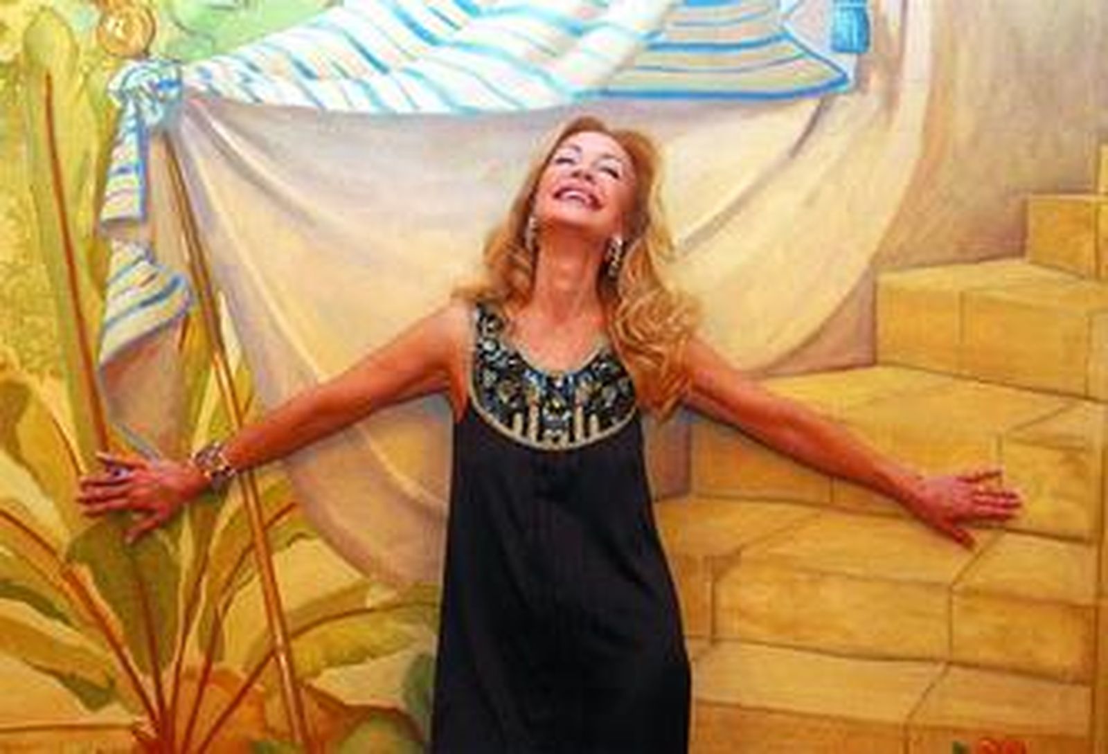 "La moda nos hace soñar, nunca será pura frivolidad"