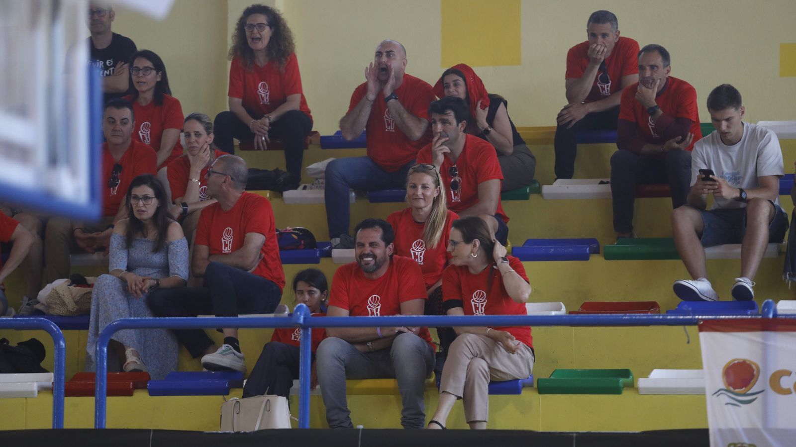 Las fotos de la primera jornada del Cadeba mini-masculino de La Línea
