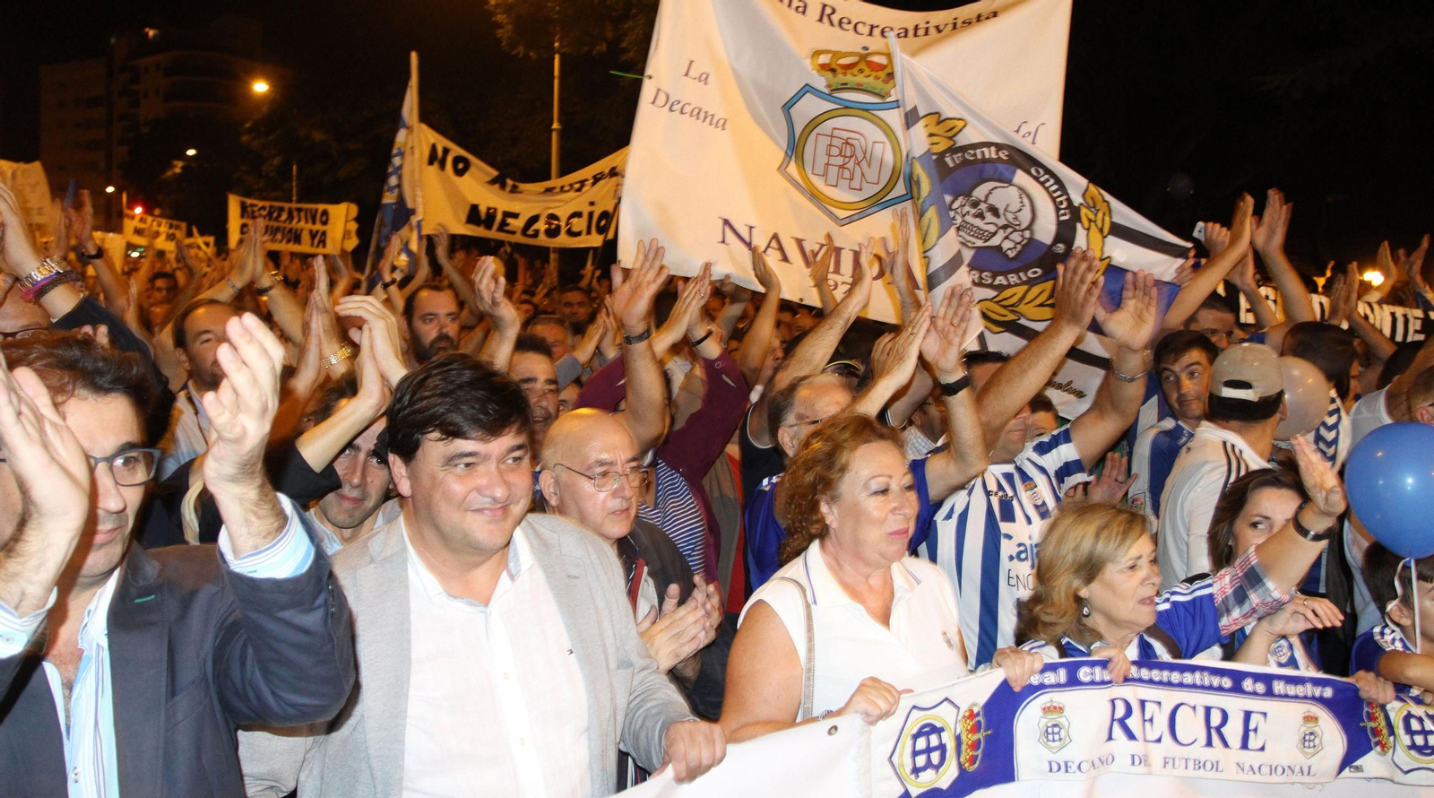 Así vivió Huelva la manifestación 'Huelva por su Recre'