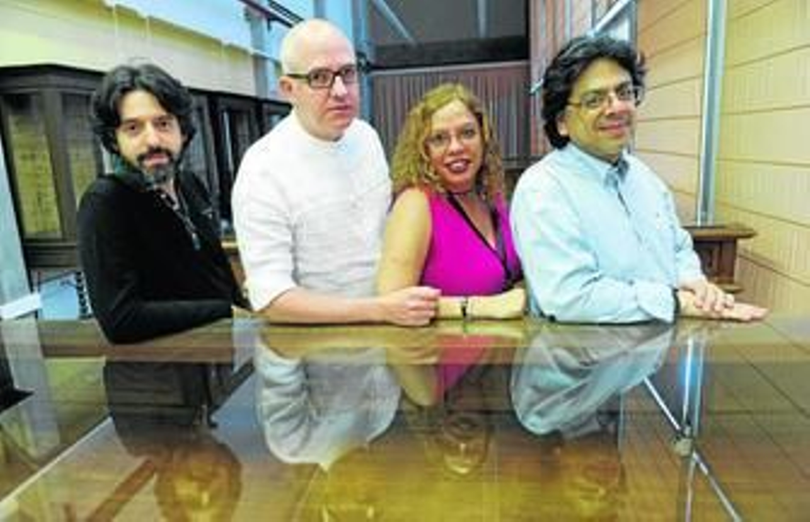 Andrés Neuman, Antonio José Ponte, Inés Mendoza y Fernando Iwasaki, protagonistas de las mesas redondas del Congreso.