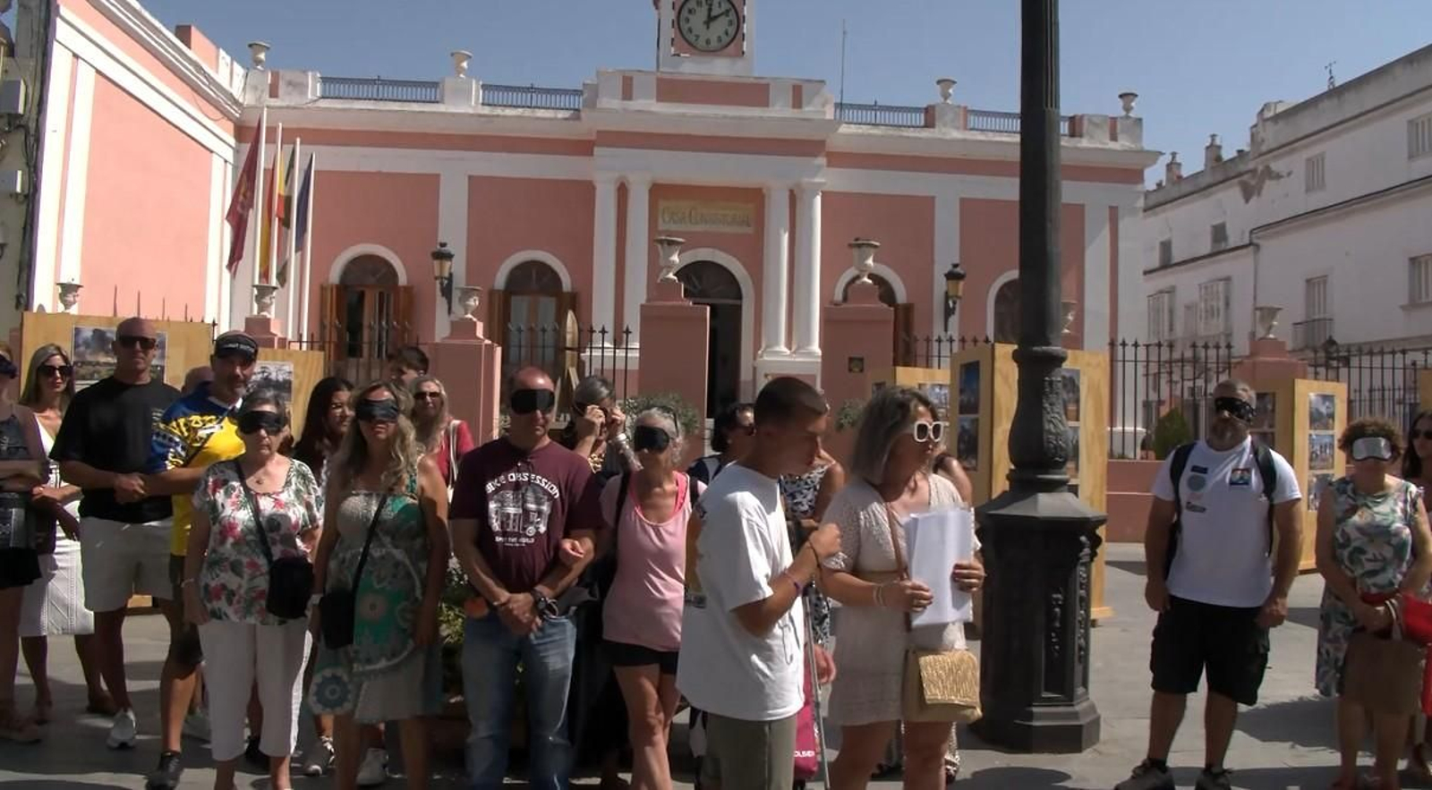 Concentración en la Plaza de JEsús en apoyo a Francisco Manuel