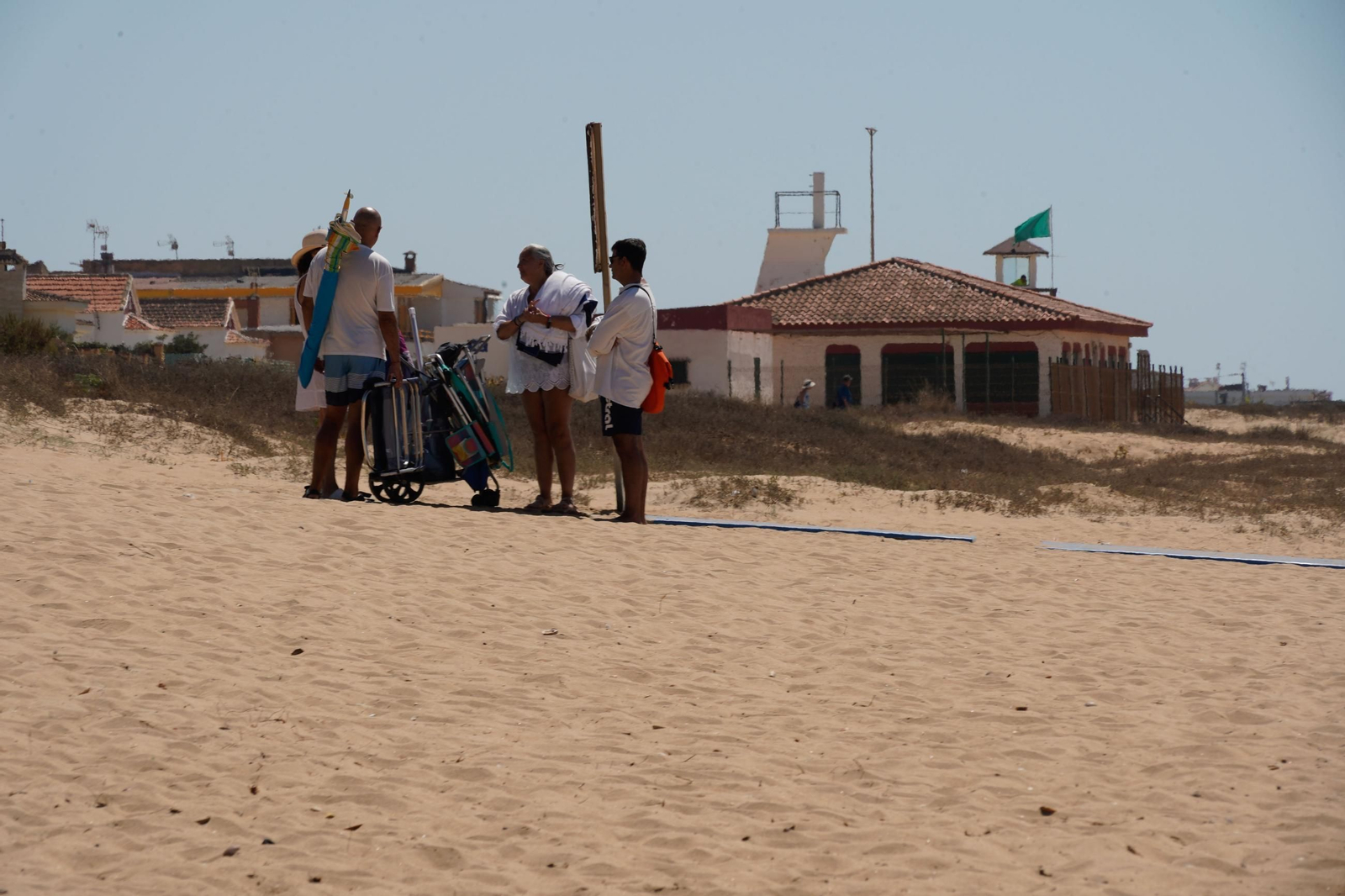 Imágenes de las playas de Huelva el sábado 17 de agosto