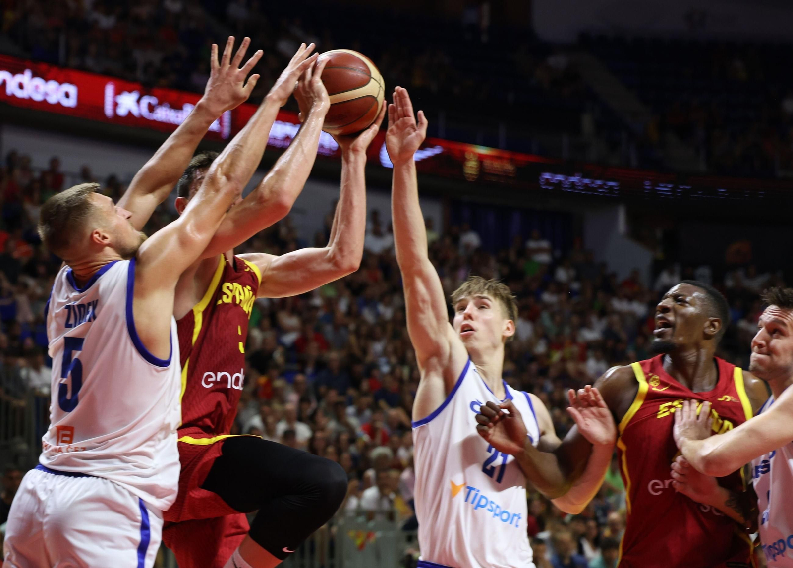 España-República Checa, en fotos