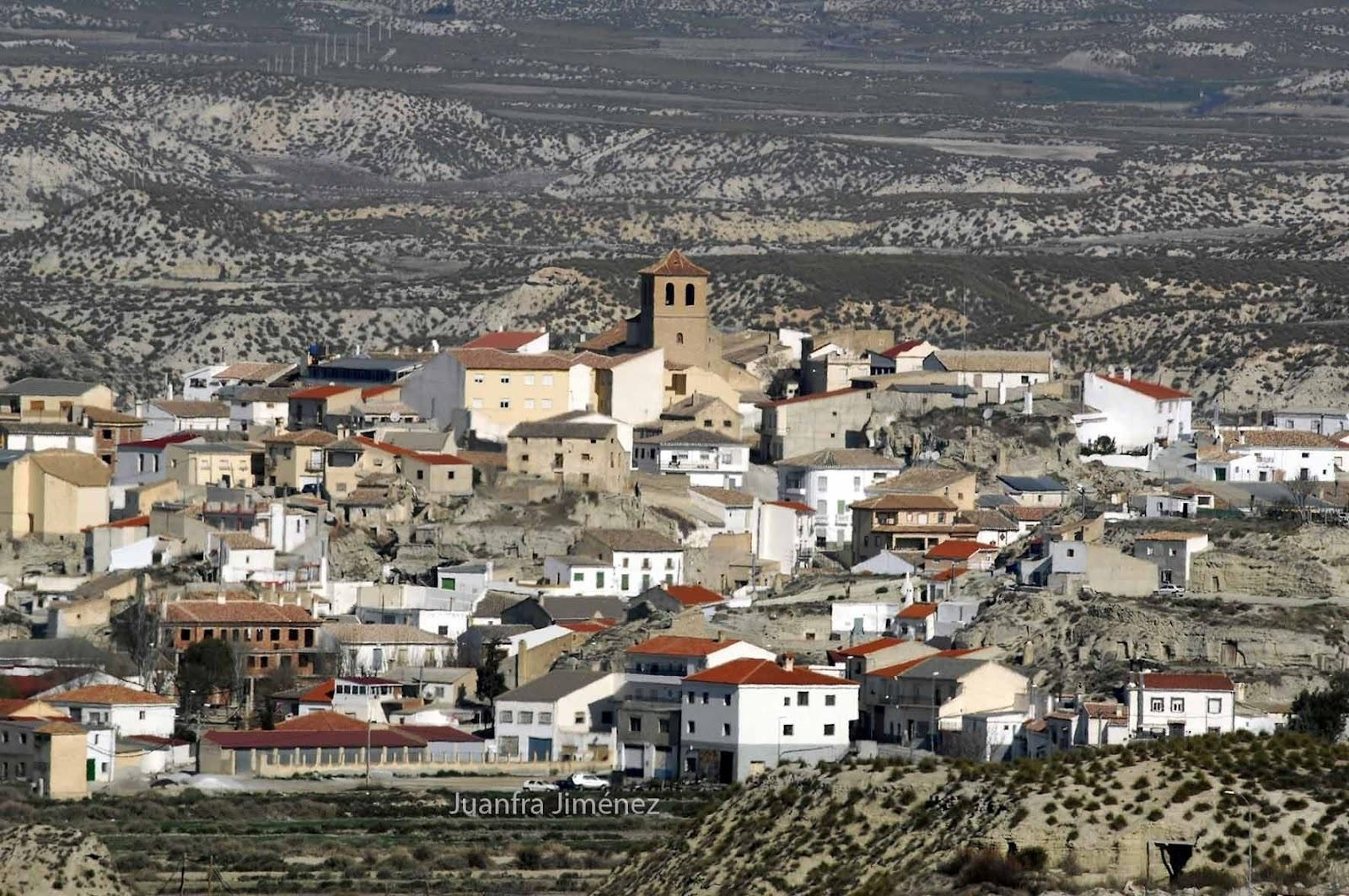 Baza, a la espera de la autopista.