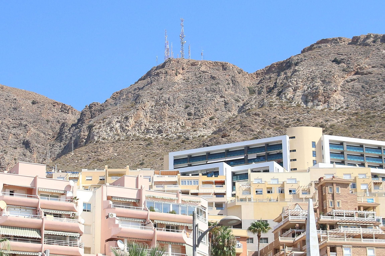 Repetidor de televisión de Aguadulce, uno de los afectados por las interferencias en el litoral costero almeriense