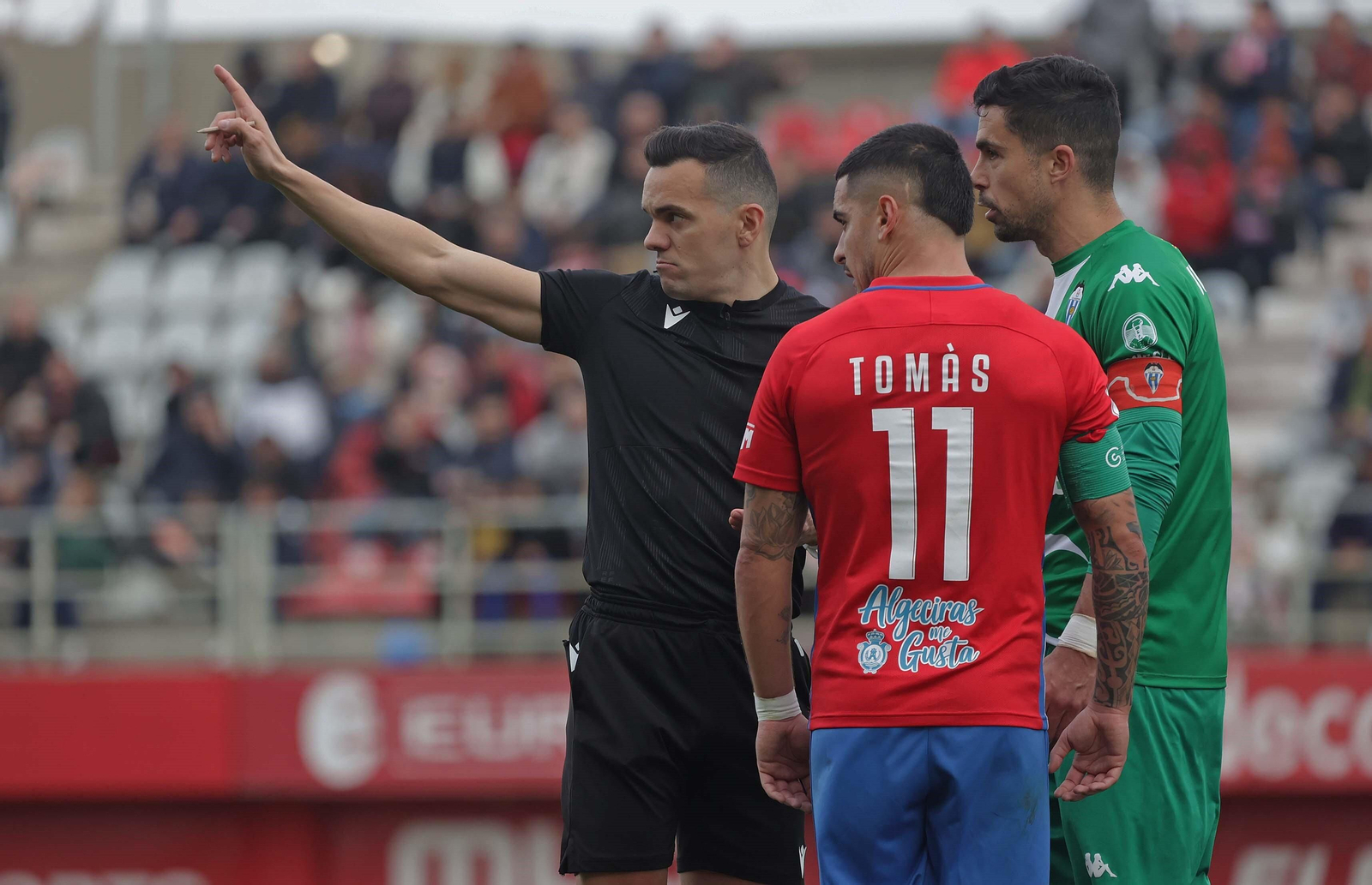 El árbitro del pasado Algeciras-Alcoyano. El árbitro del pasado Algeciras-Alcoyano.