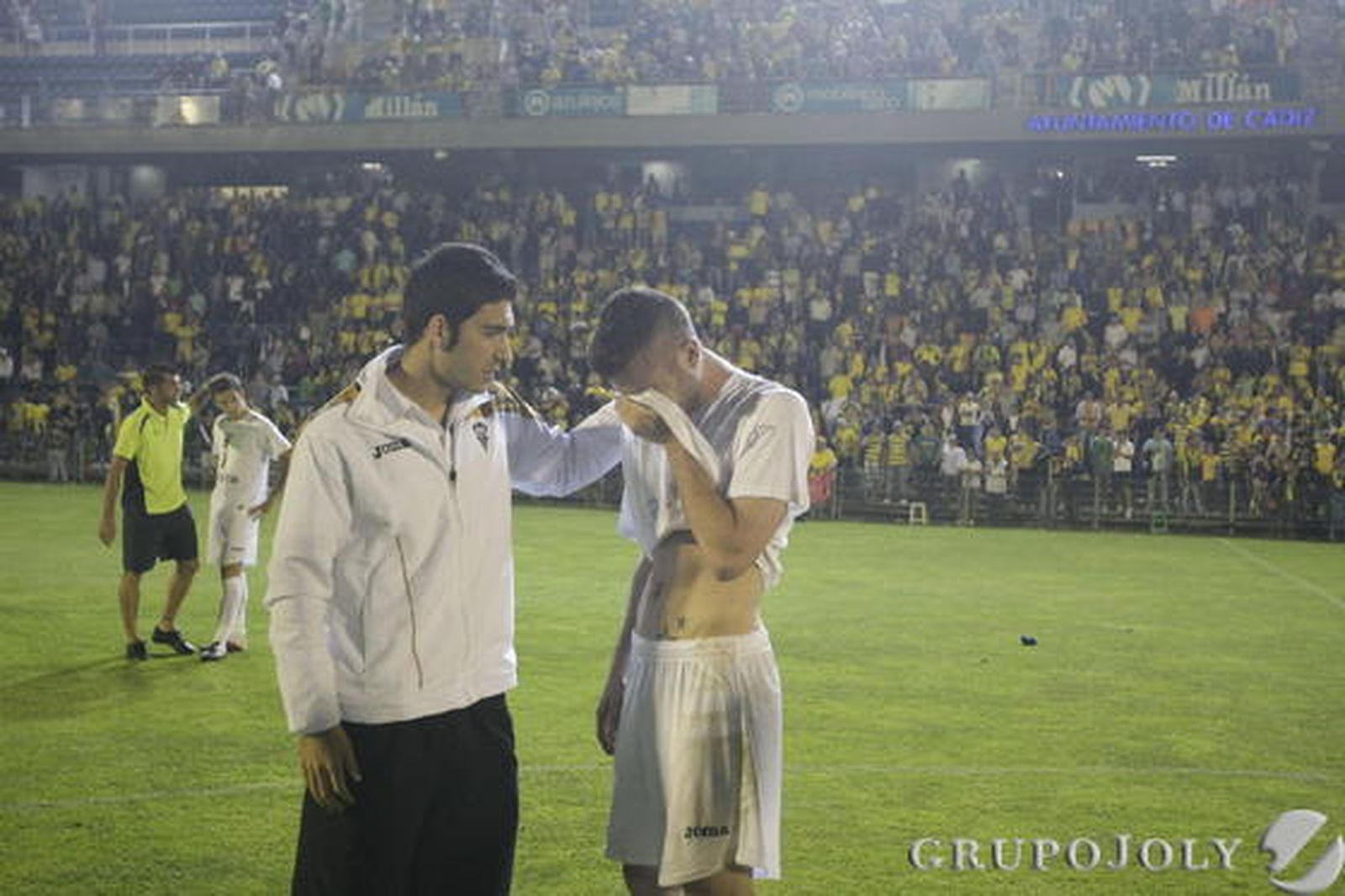 Desolación en las filas del Albacete. 

Foto: Julio Gonzalez