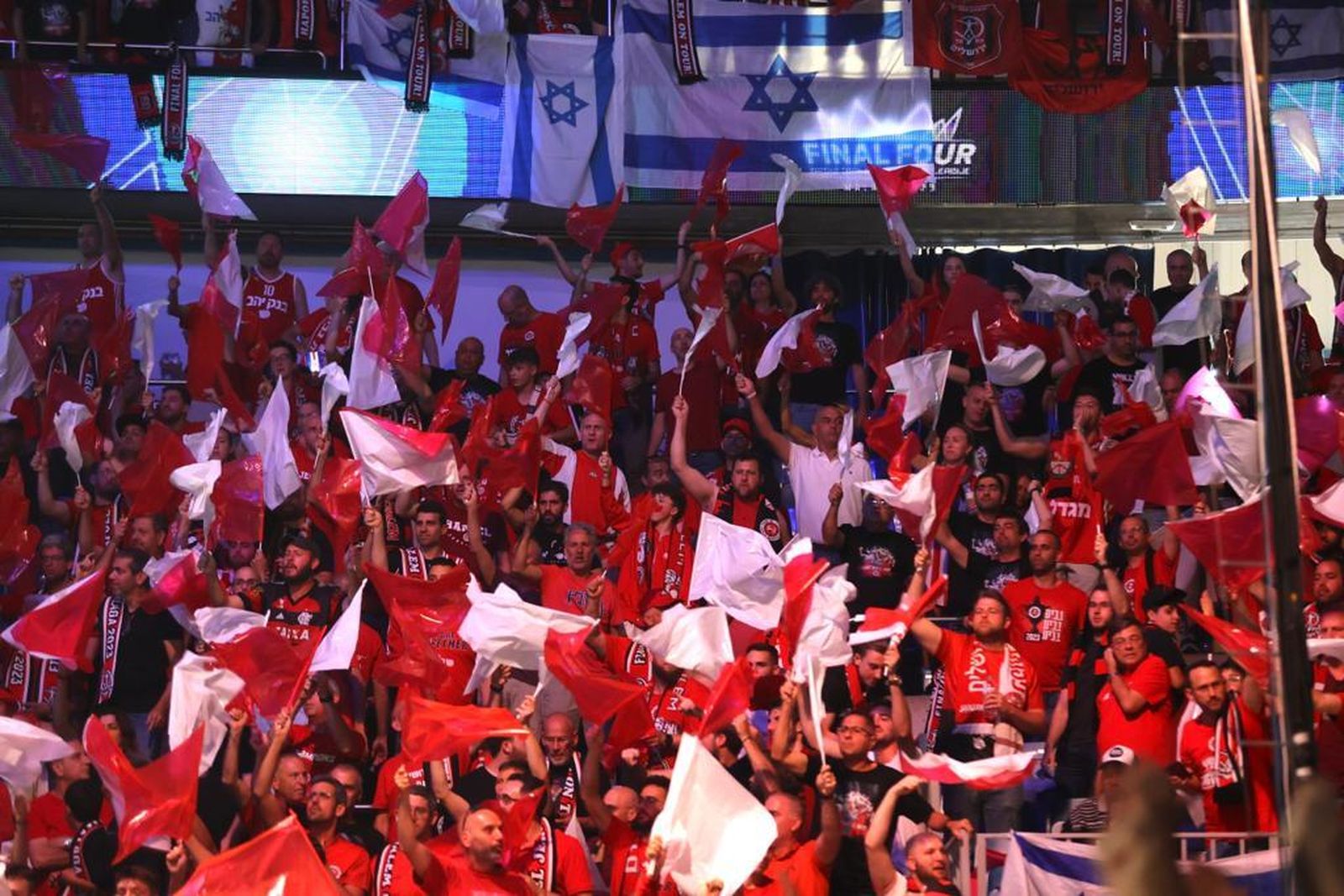 El Hapoel-Bonn, final de la BCL, en fotos