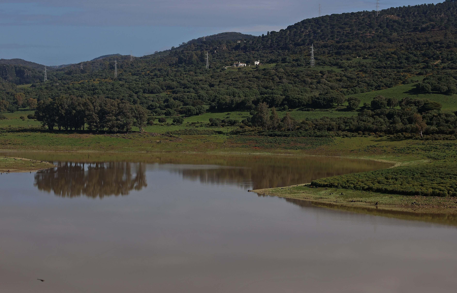Imágenes del embalse de Charco Redondo en Los Barrios