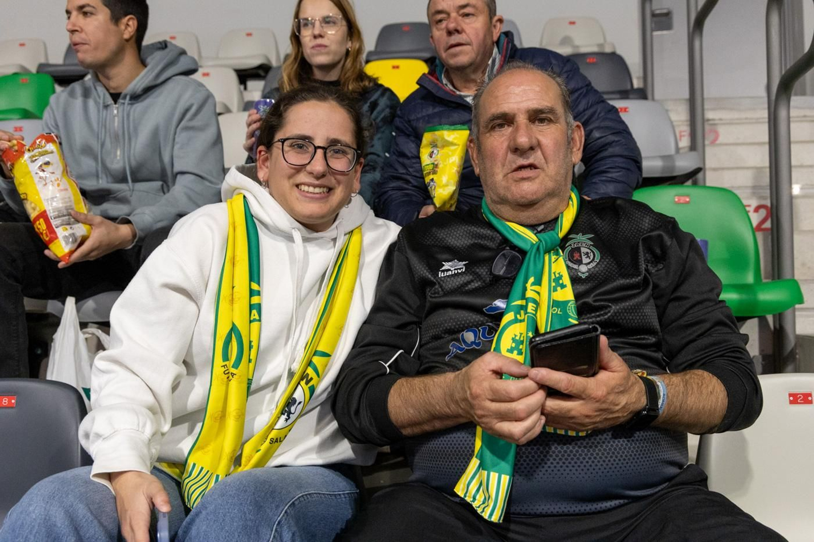 El éxtasis de la victoria copera del Jaén Paraíso Interior FS sobre el Barça, en imágenes