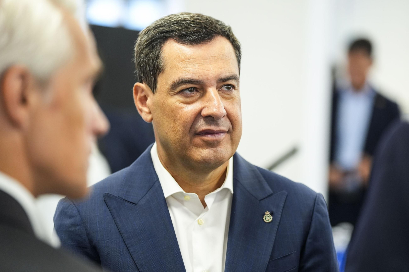 El presidente de la Junta de Andalucía, Juanma Moreno, durante un acto este lunes.