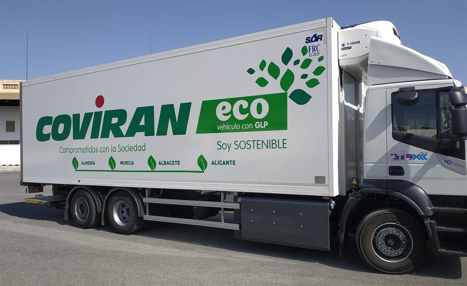 Imagen de archivo de un camión ecológico de Covirán