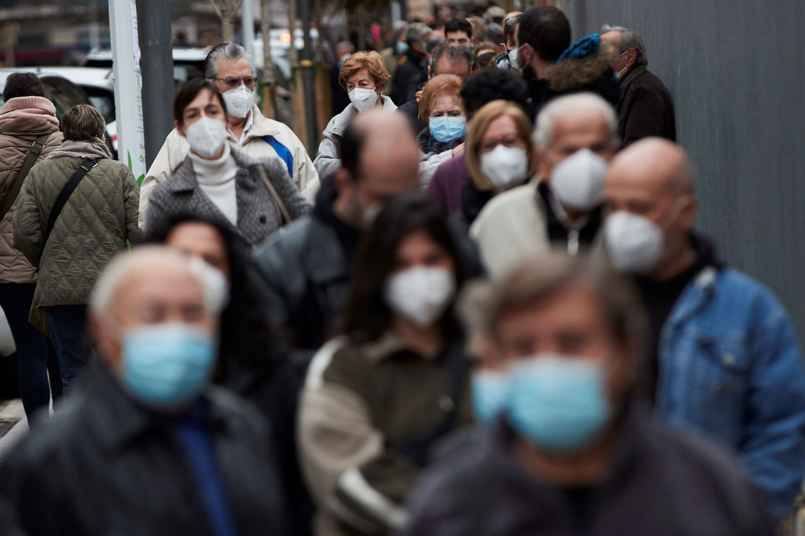 Imágenes de la jornada electoral en Cataluña