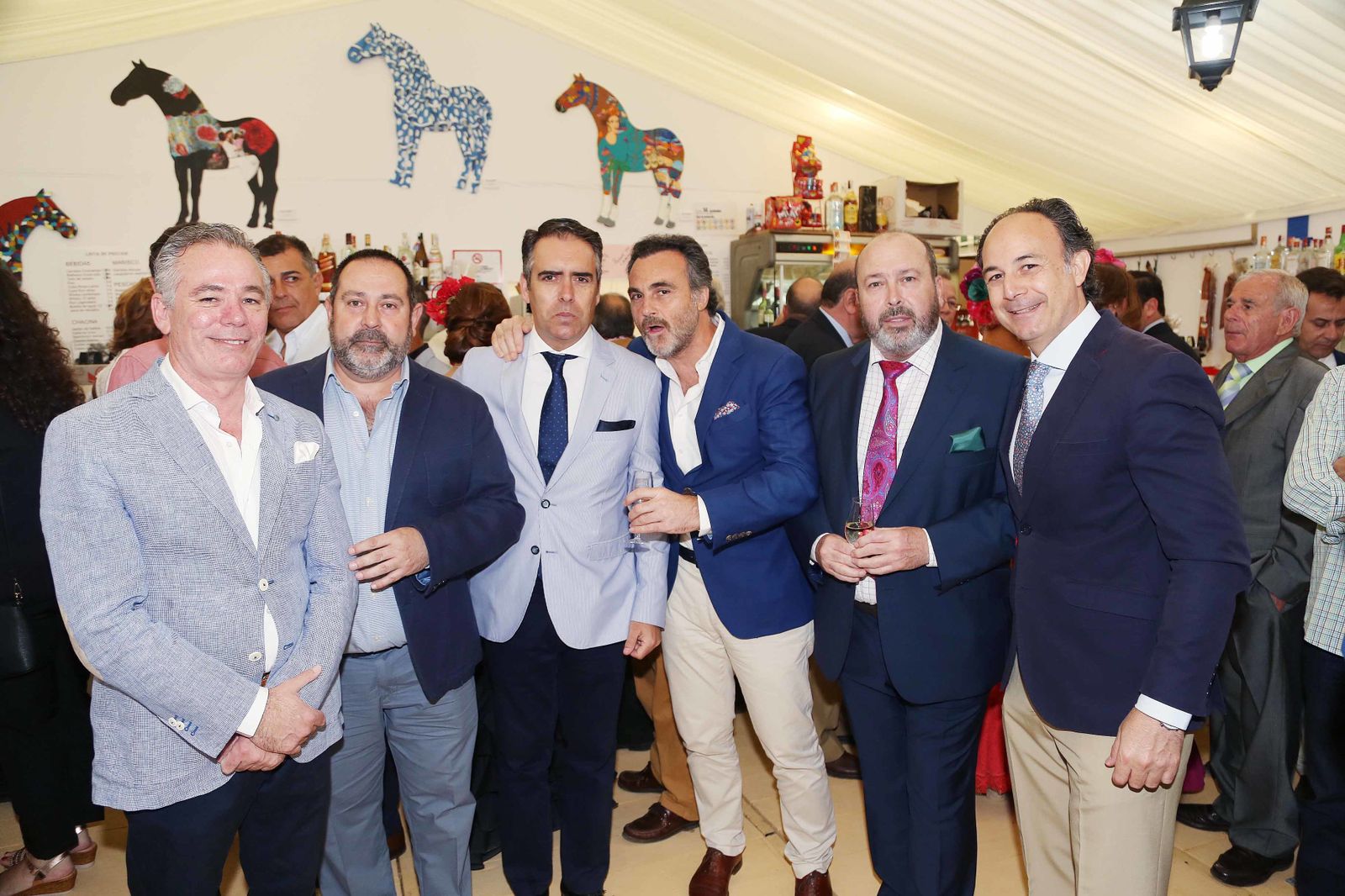 Rafael Navas y Benjamín Sánchez con responsables del despacho Páez y Serrano Abogados.