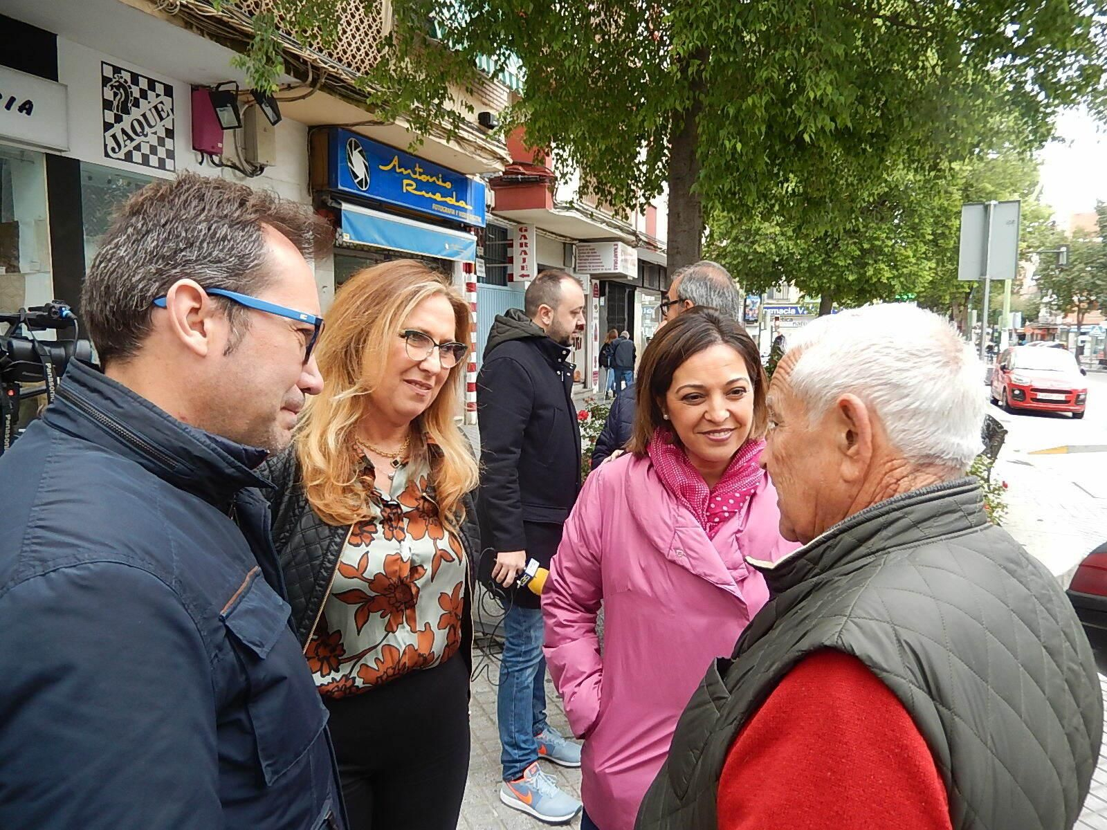 Isabel Ambrosio y María Ángeles Luna.