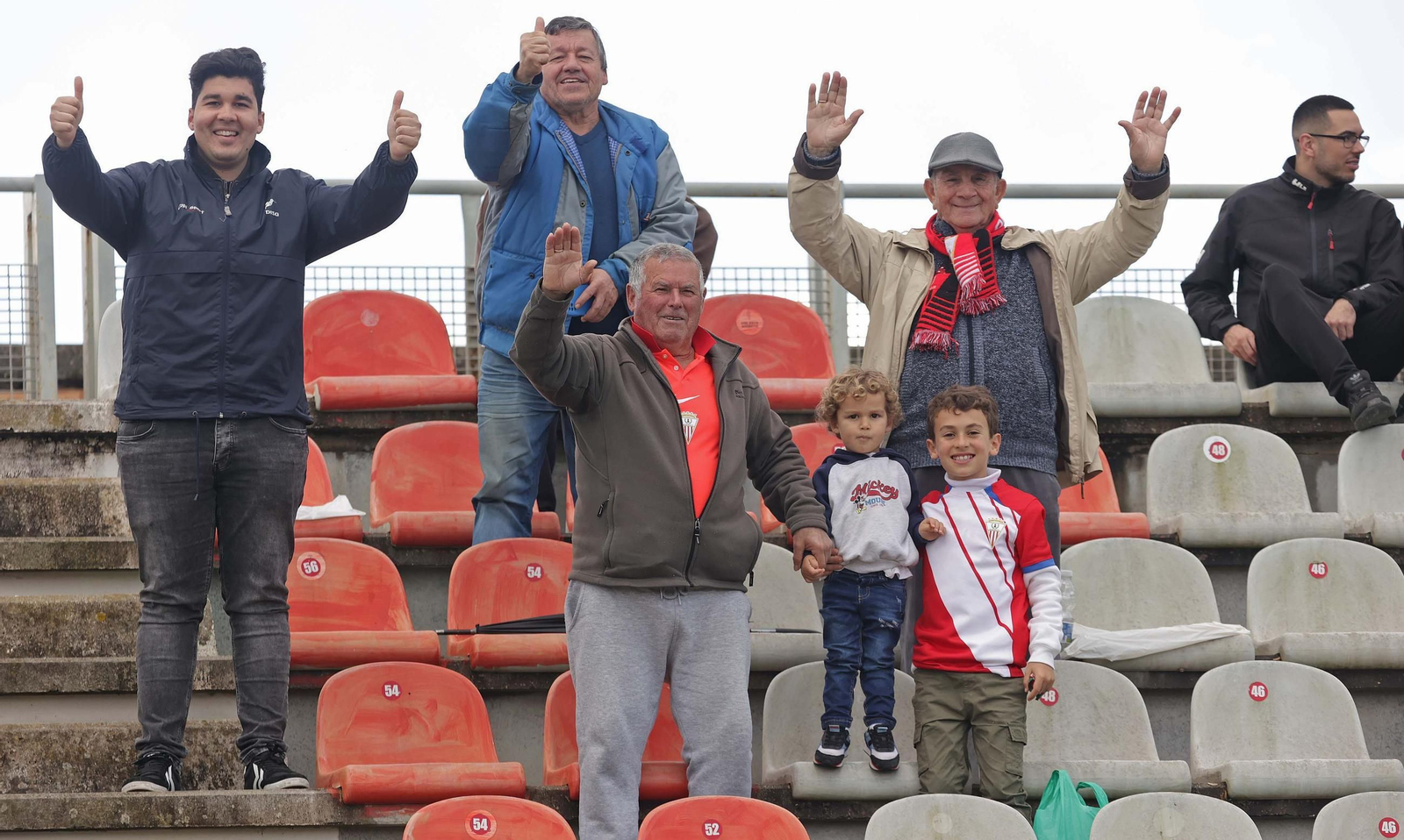 Búscate en el Nuevo Mirador durante el Algeciras CF - Ibiza de Primera Federación