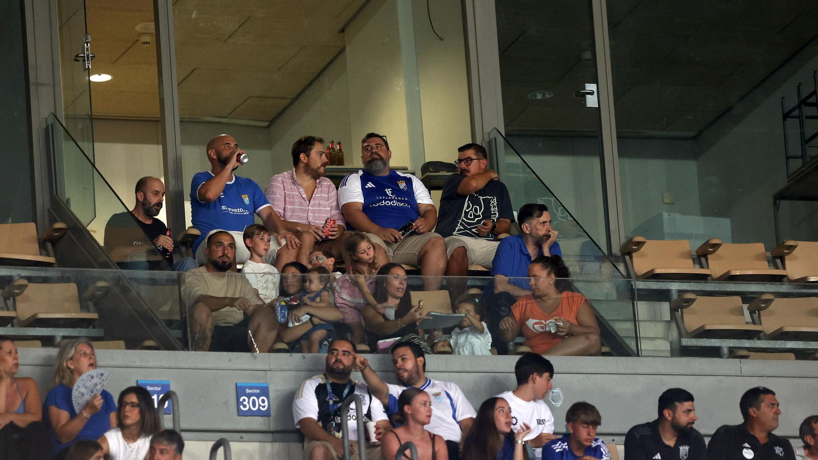 Búscate en el Trofeo Feria de la Vendimia entre el Xerez CD contra el Juventud Torremolinos en Chapín