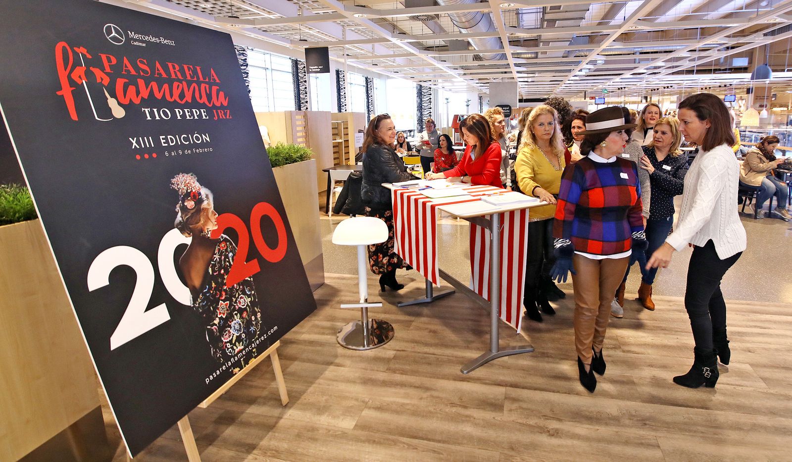Imágenes del casting 'Mujeres con Solera' celebrado en Ikea