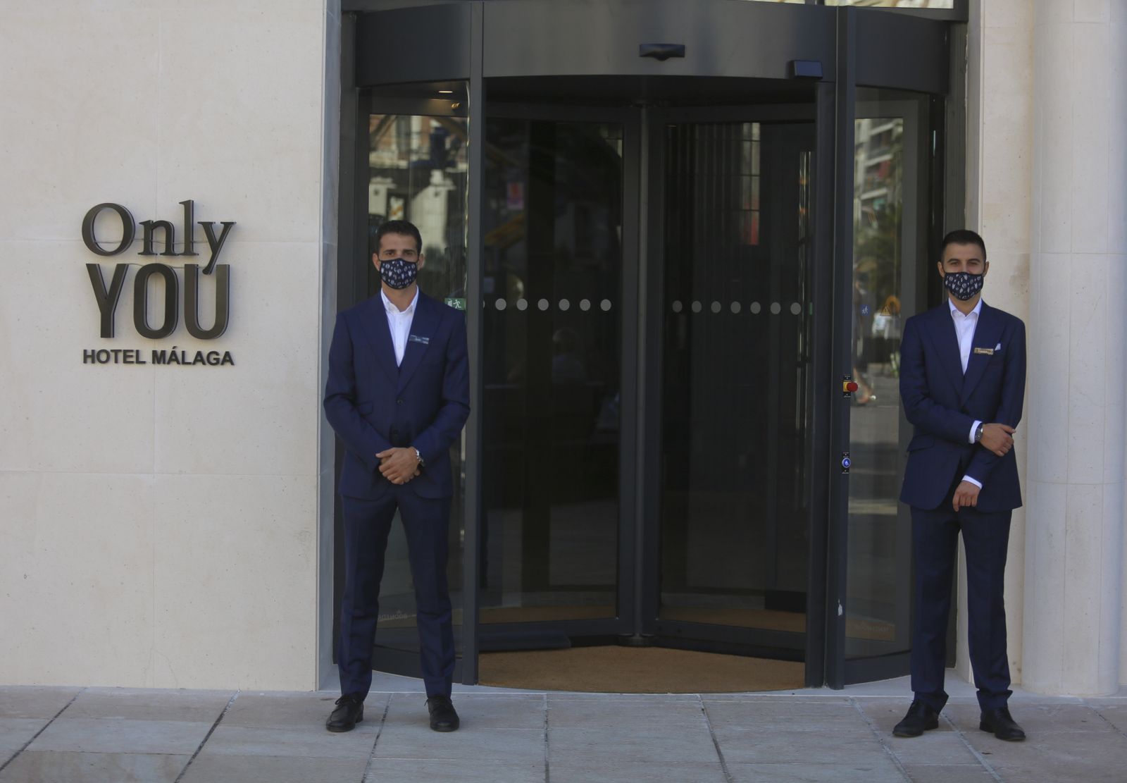 La inauguración del hotel Only You de la Equitativa