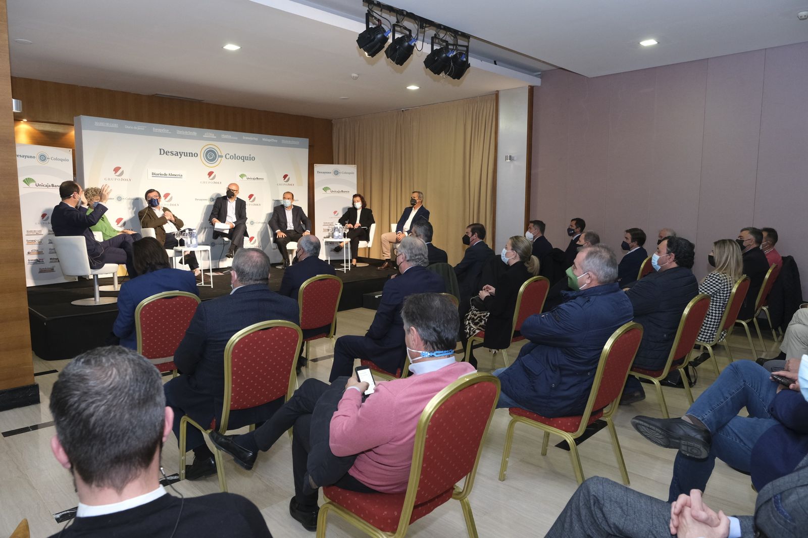 Fotogalería foro-desayuno reto de la agroindustria tras el coronavirus.