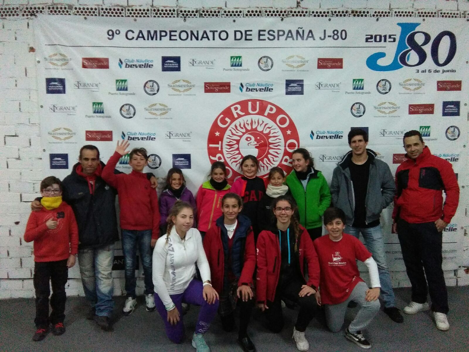 El Náutico linense aprende sobre J80