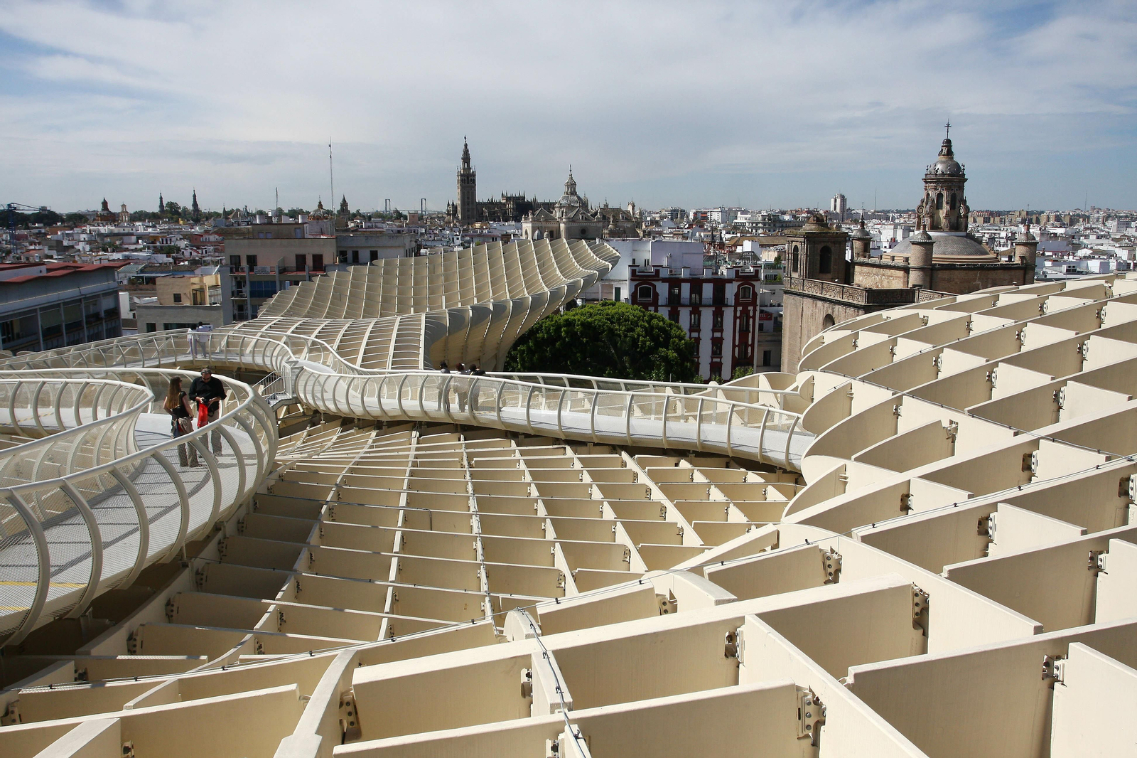 Una vista de Sevilla desde el mirador de las ‘setas’ de la Encarnación.