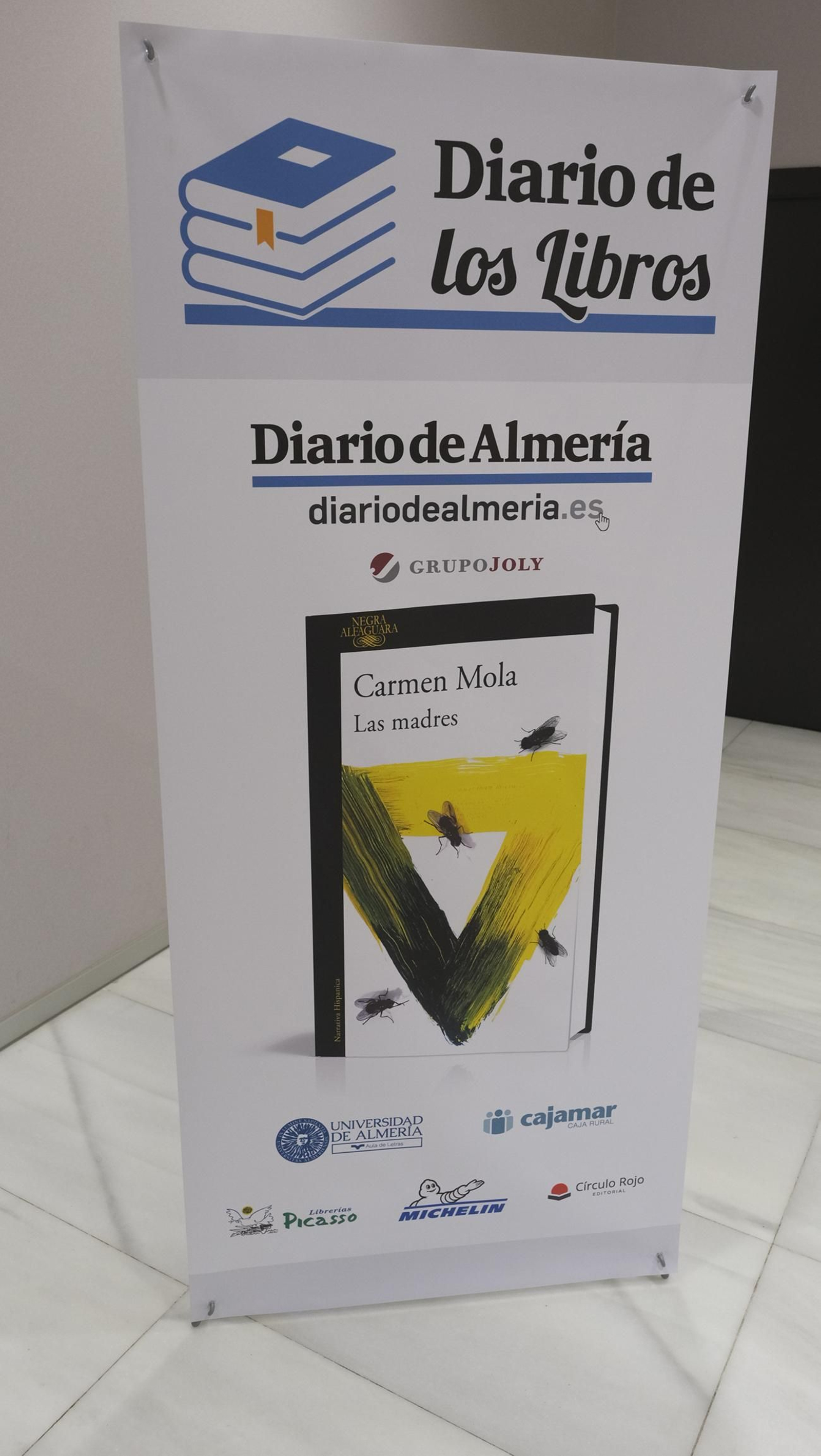 Imágenes de Diario de los Libros con Carmen Mola