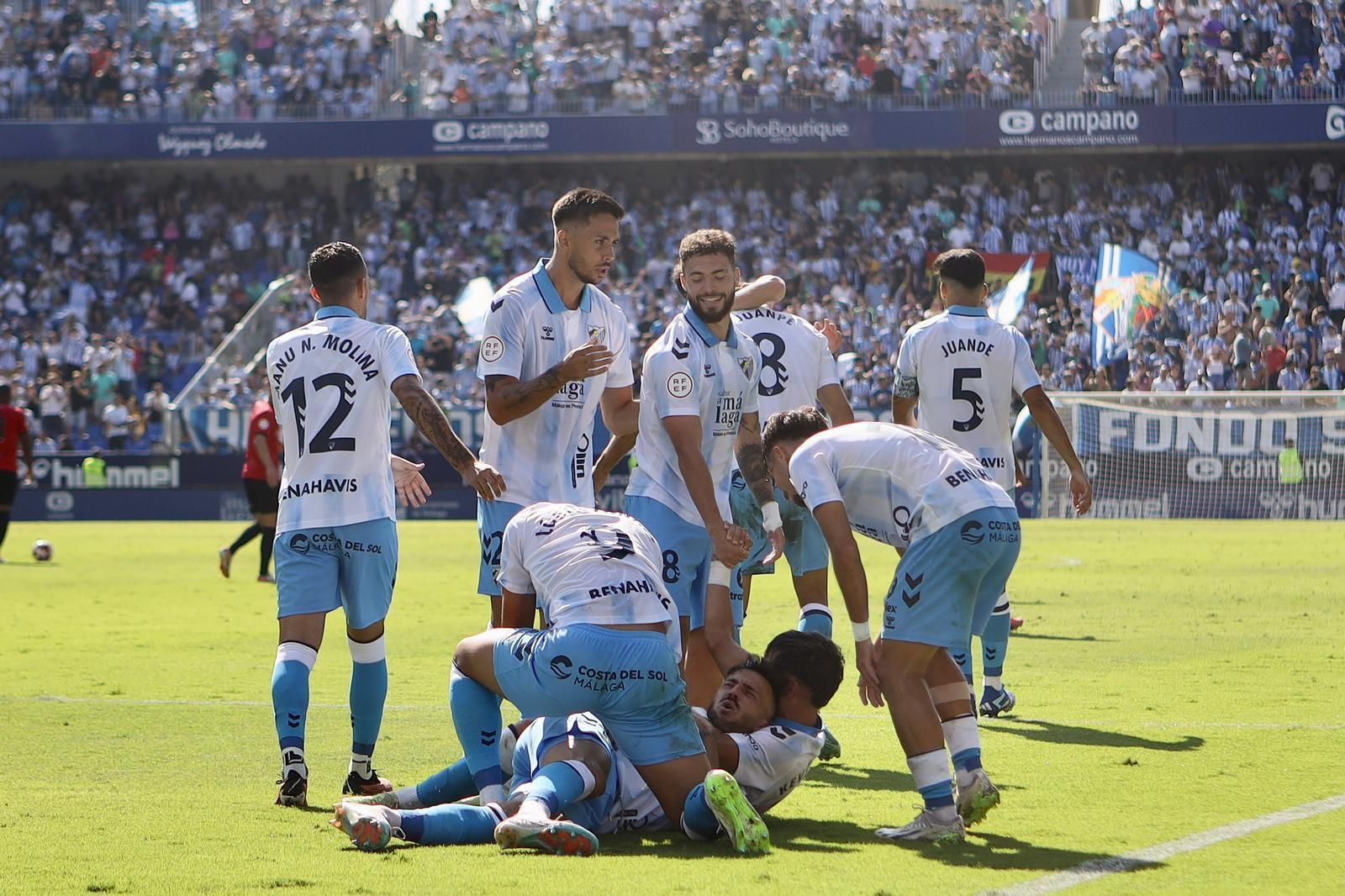 El Málaga CF-Melilla, en fotos
