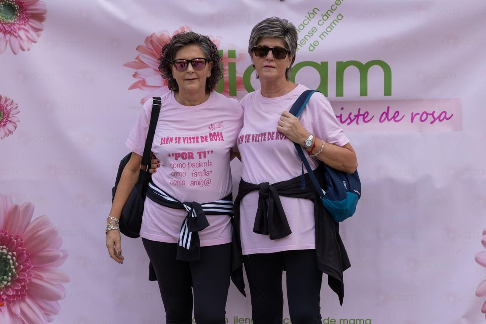 Jaén se viste de rosa con una marcha reivindicativa contra el cáncer de mama