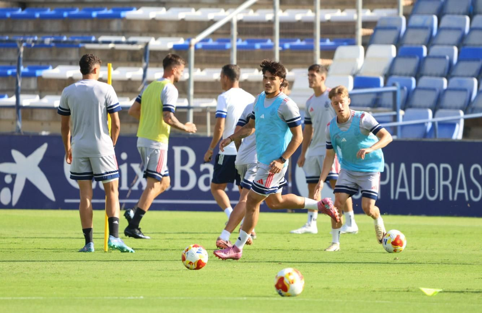Imágenes del entrenamiento del Recreativo de Huelva en el estadio Nuevo Colombino