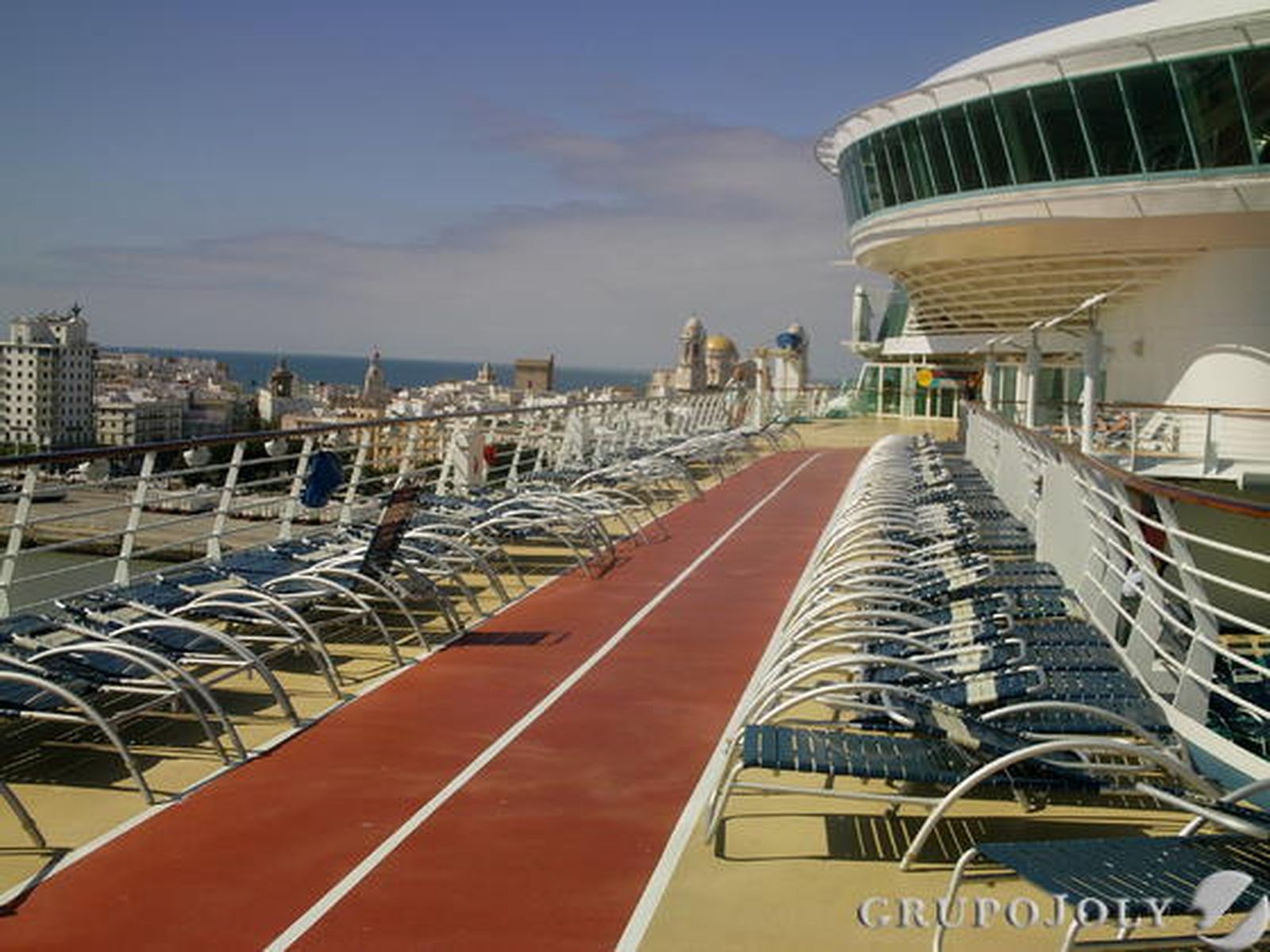 Imágenes del interior del crucero, una auténtica ciudad flotante

Foto: Rosa Gomez