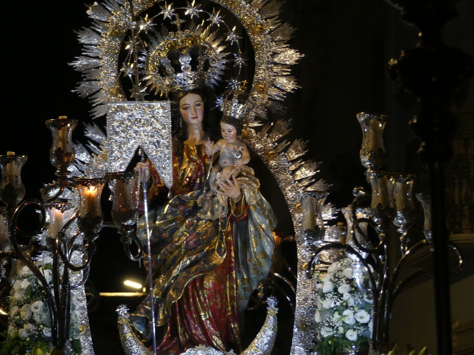 La Virgen de la Aurora recorre Montilla, en fotografías