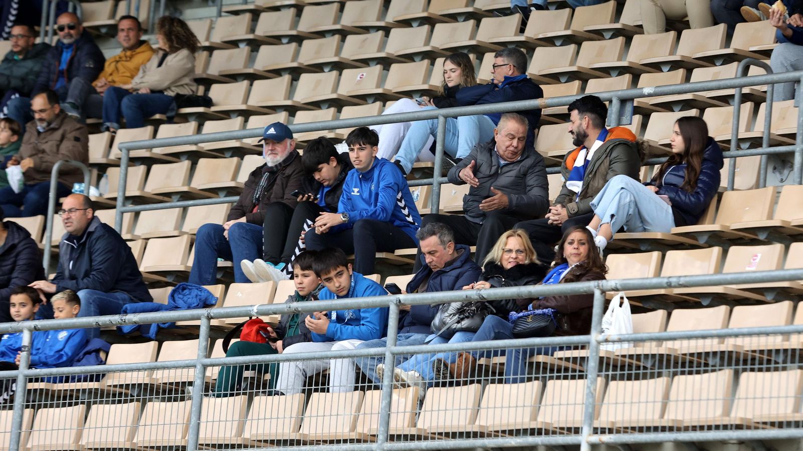 Búscate en el Xerez DFC contra el Club Atlético Antoniano en Chapín