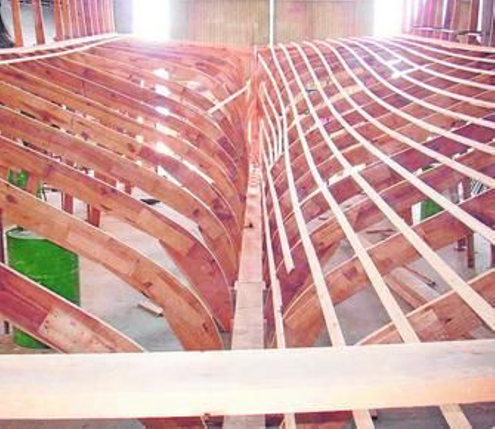 Astilleros Loha bota un nuevo palangrero