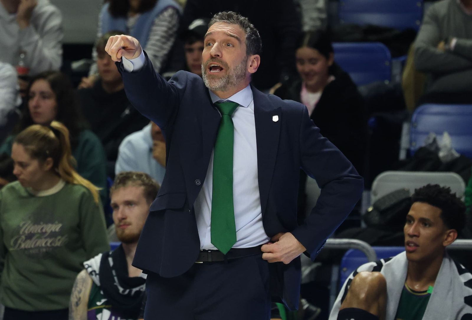 El Unicaja-Elan Chalon, en fotos