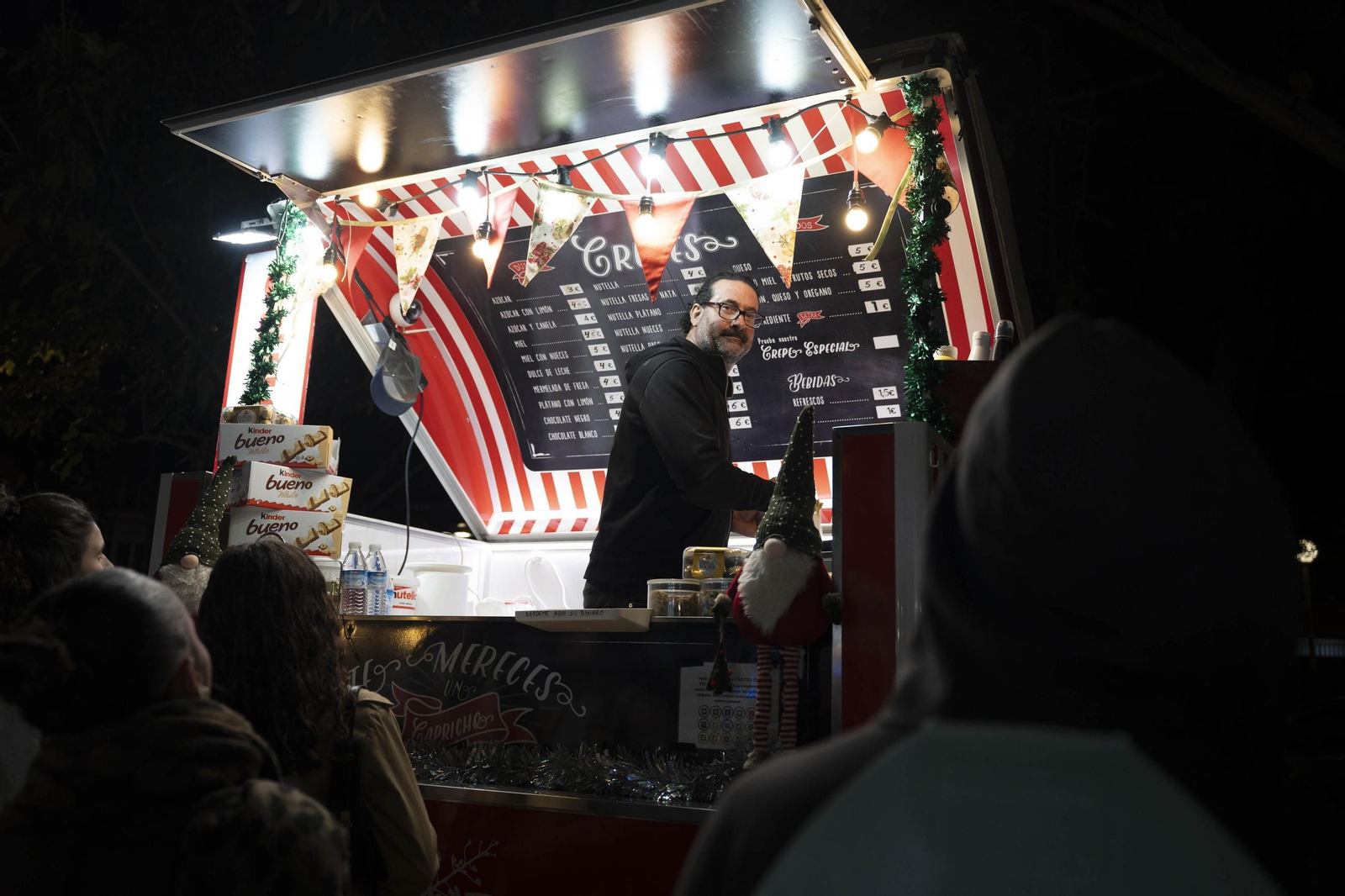 Las mejores imágenes del encendido navideño en Almería